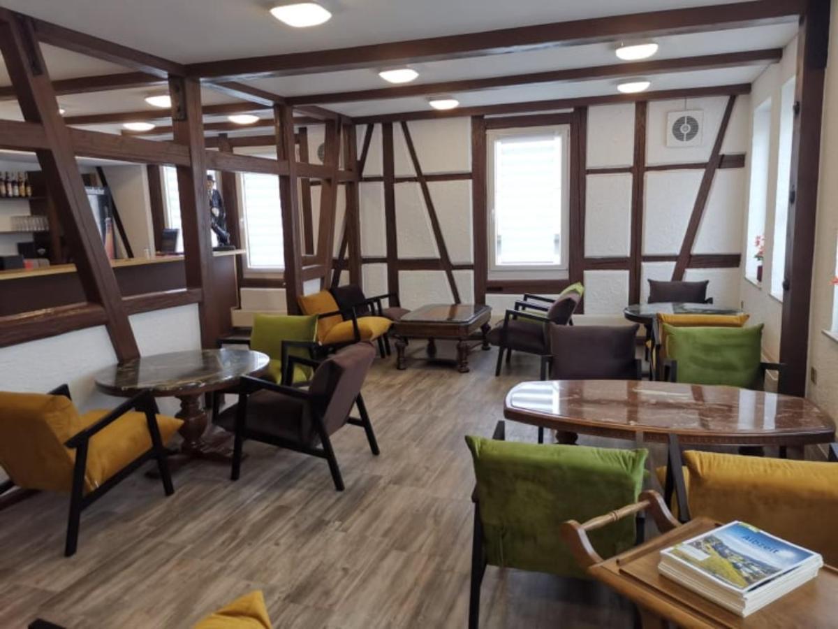 Hotel Zum Weissen Ochsen アーレン エクステリア 写真