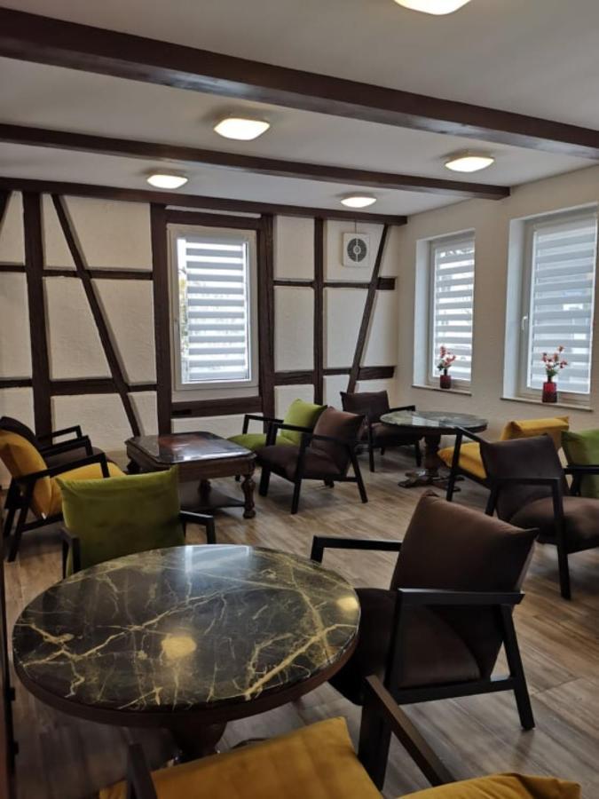 Hotel Zum Weissen Ochsen アーレン エクステリア 写真