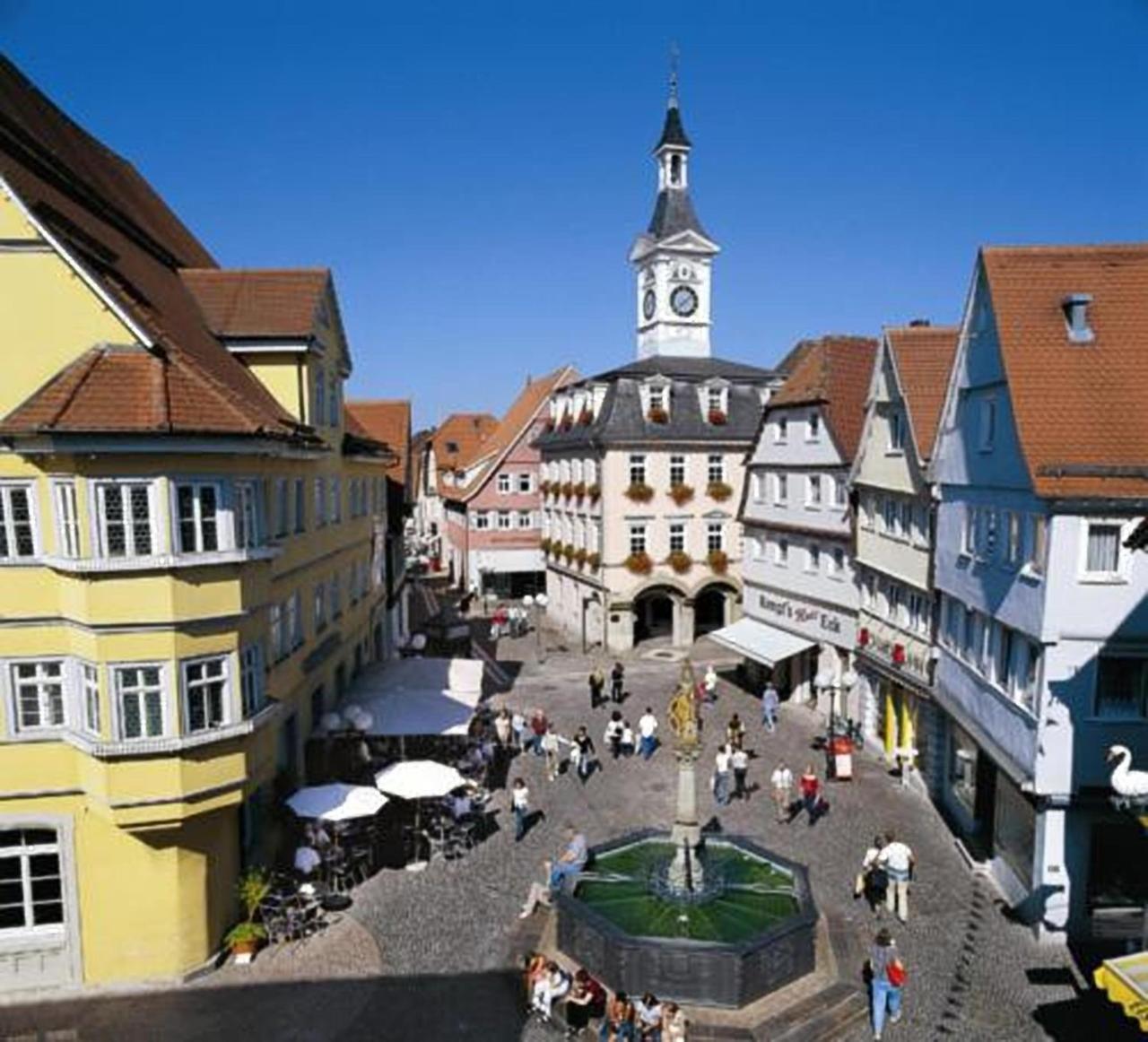 Hotel Zum Weissen Ochsen アーレン エクステリア 写真