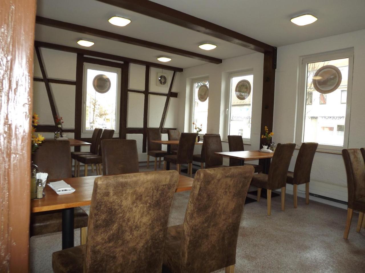 Hotel Zum Weissen Ochsen アーレン エクステリア 写真